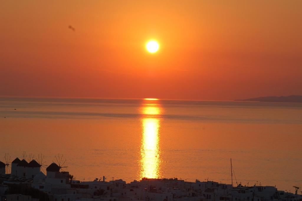 Отель Regal View Mykonos Town Экстерьер фото